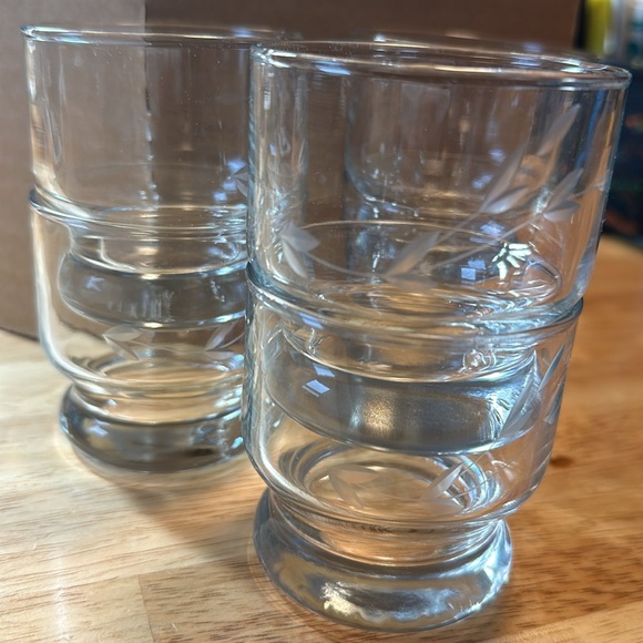 Princess House Set of 6 Vintage Embossed Punch Glasses - Picture 6 of 8